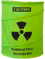Atomfass Wäschekorb: Vorsicht radioaktives Material!