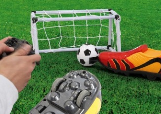 Kick It, der ferngesteuerte Fußballschuh: Fußball mal anders!